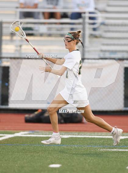 Thumbnail 1 in San Ramon Valley vs. Carondelet (CIFNCS D1 Semifinal) photogallery.