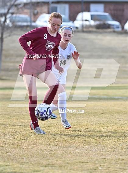 Thumbnail 2 in Chatfield vs D'Evelyn photogallery.