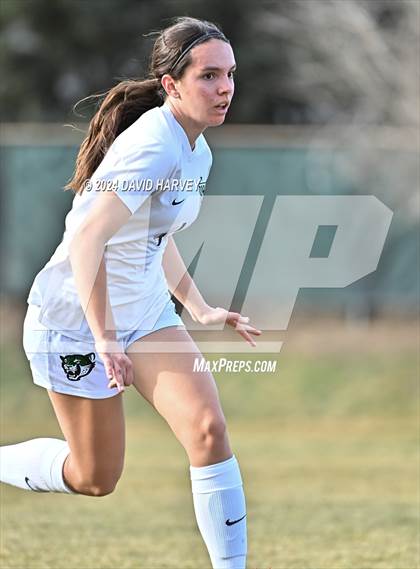 Thumbnail 3 in Chatfield vs D'Evelyn photogallery.
