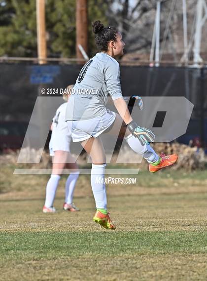 Thumbnail 2 in Chatfield vs D'Evelyn photogallery.