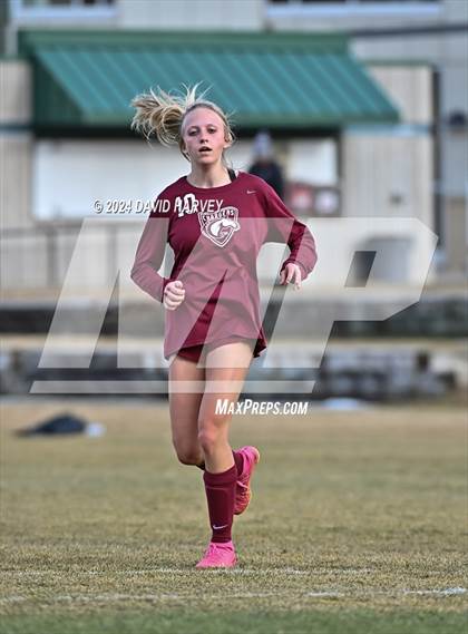 Thumbnail 2 in Chatfield vs D'Evelyn photogallery.