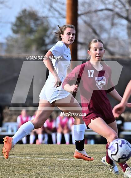 Thumbnail 3 in Chatfield vs D'Evelyn photogallery.