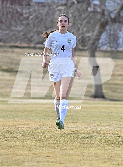 Thumbnail 2 in Chatfield vs D'Evelyn photogallery.