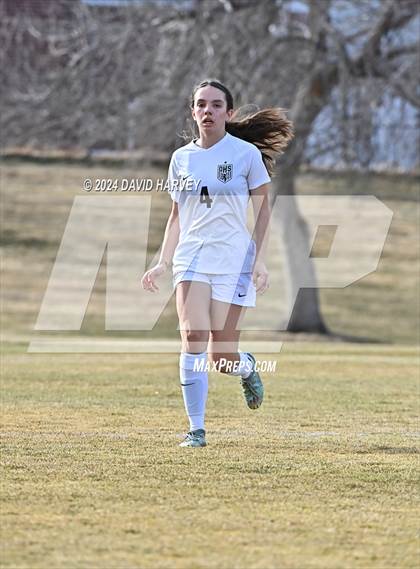 Thumbnail 1 in Chatfield vs D'Evelyn photogallery.