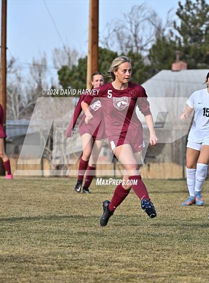 Thumbnail 2 in Chatfield vs D'Evelyn photogallery.