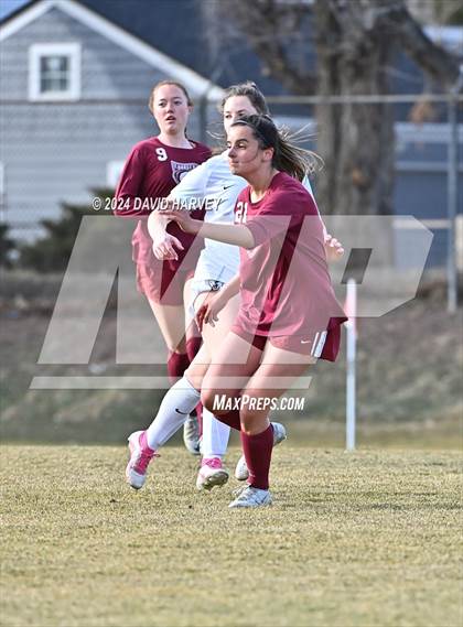 Thumbnail 1 in Chatfield vs D'Evelyn photogallery.