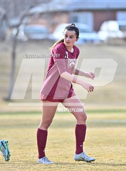 Thumbnail 3 in Chatfield vs D'Evelyn photogallery.