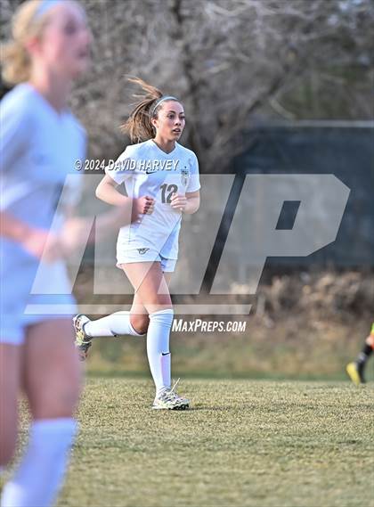 Thumbnail 2 in Chatfield vs D'Evelyn photogallery.