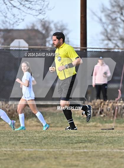 Thumbnail 3 in Chatfield vs D'Evelyn photogallery.