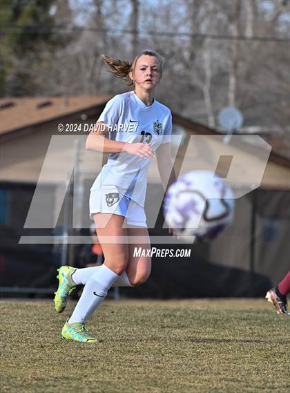 Thumbnail 1 in Chatfield vs D'Evelyn photogallery.