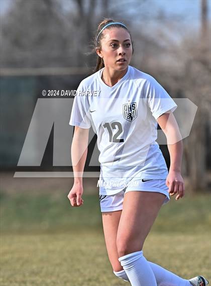 Thumbnail 1 in Chatfield vs D'Evelyn photogallery.