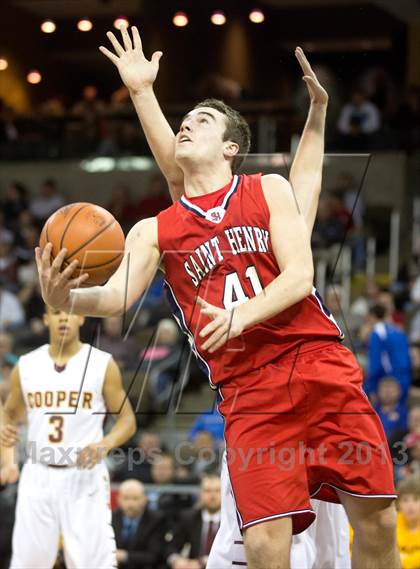 Thumbnail 2 in St. Henry vs Cooper (KHSAA Ninth Region) photogallery.