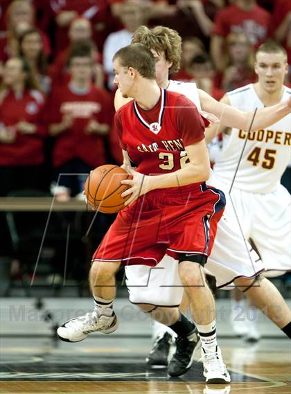 Thumbnail 1 in St. Henry vs Cooper (KHSAA Ninth Region) photogallery.