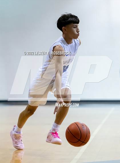 Thumbnail 3 in John Paul II vs Somerset photogallery.