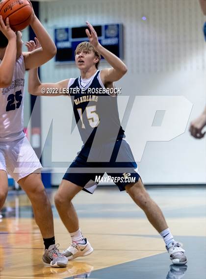 Thumbnail 1 in John Paul II vs Somerset photogallery.