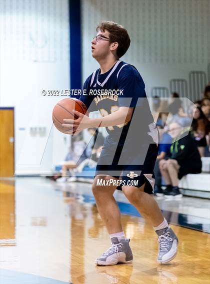 Thumbnail 1 in John Paul II vs Somerset photogallery.