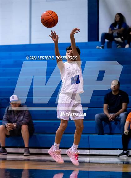 Thumbnail 3 in John Paul II vs Somerset photogallery.