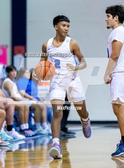 Thumbnail 3 in John Paul II vs Somerset photogallery.
