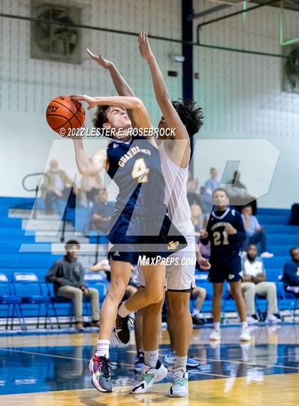 Thumbnail 3 in John Paul II vs Somerset photogallery.