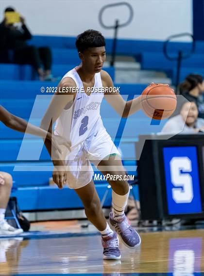 Thumbnail 1 in John Paul II vs Somerset photogallery.