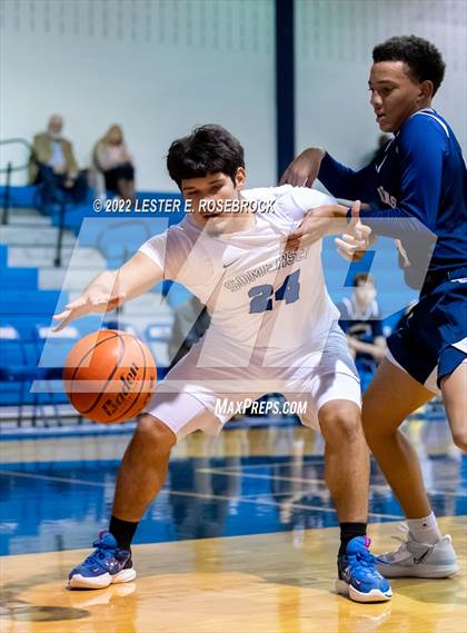 Thumbnail 1 in John Paul II vs Somerset photogallery.