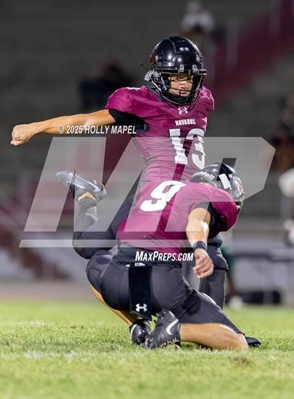 Thumbnail 3 in Mosley @ Navarre photogallery.