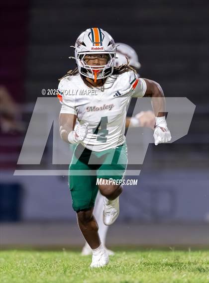 Thumbnail 3 in Mosley @ Navarre photogallery.