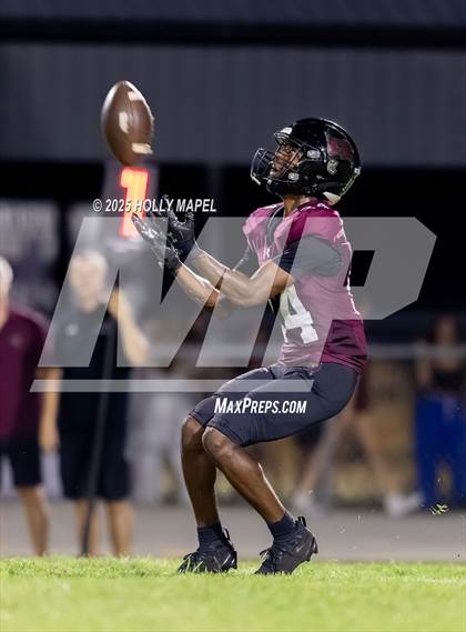 Thumbnail 2 in Mosley @ Navarre photogallery.