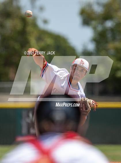 Thumbnail 1 in Huntington Beach @ Los Alamitos photogallery.