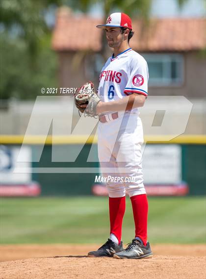 Thumbnail 1 in Huntington Beach @ Los Alamitos photogallery.