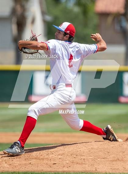 Thumbnail 2 in Huntington Beach @ Los Alamitos photogallery.