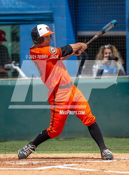 Thumbnail 1 in Huntington Beach @ Los Alamitos photogallery.