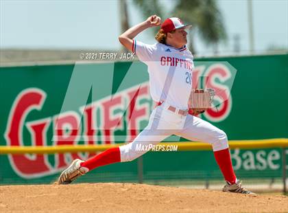 Thumbnail 1 in Huntington Beach @ Los Alamitos photogallery.