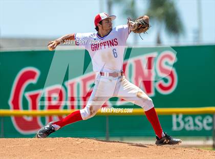 Thumbnail 1 in Huntington Beach @ Los Alamitos photogallery.