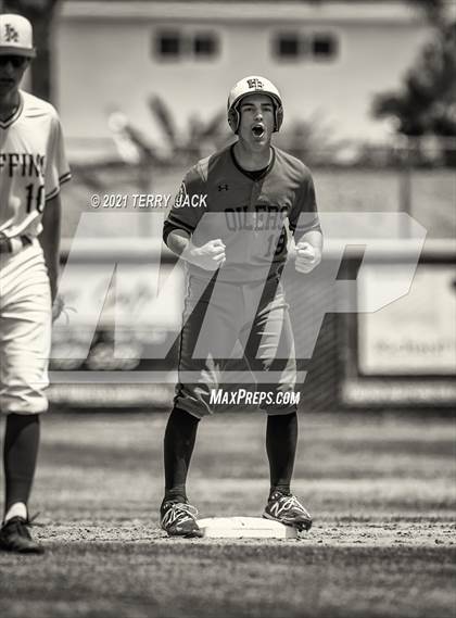 Thumbnail 3 in Huntington Beach @ Los Alamitos photogallery.