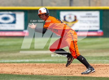 Thumbnail 1 in Huntington Beach @ Los Alamitos photogallery.