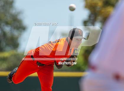 Thumbnail 1 in Huntington Beach @ Los Alamitos photogallery.