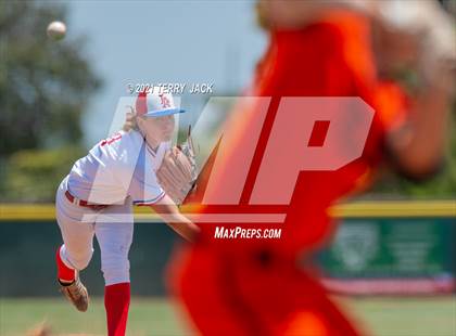 Thumbnail 1 in Huntington Beach @ Los Alamitos photogallery.