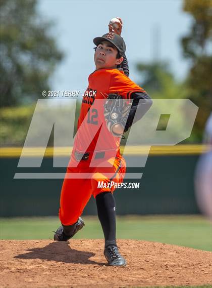 Thumbnail 1 in Huntington Beach @ Los Alamitos photogallery.