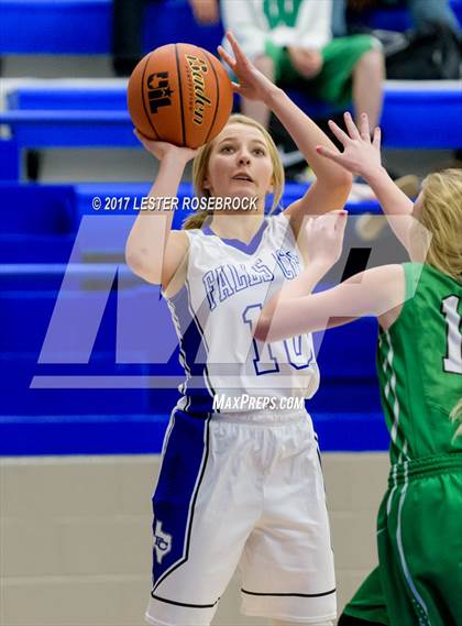 Thumbnail 1 in Woodsboro @ Falls City photogallery.