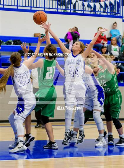 Thumbnail 2 in Woodsboro @ Falls City photogallery.