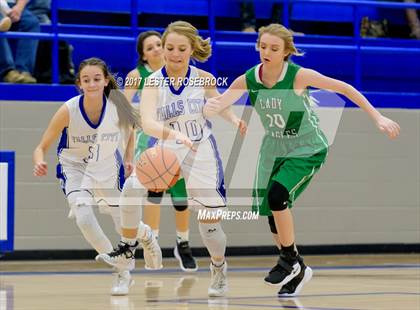 Thumbnail 3 in Woodsboro @ Falls City photogallery.
