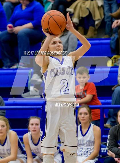 Thumbnail 1 in Woodsboro @ Falls City photogallery.