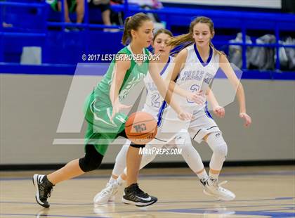 Thumbnail 3 in Woodsboro @ Falls City photogallery.