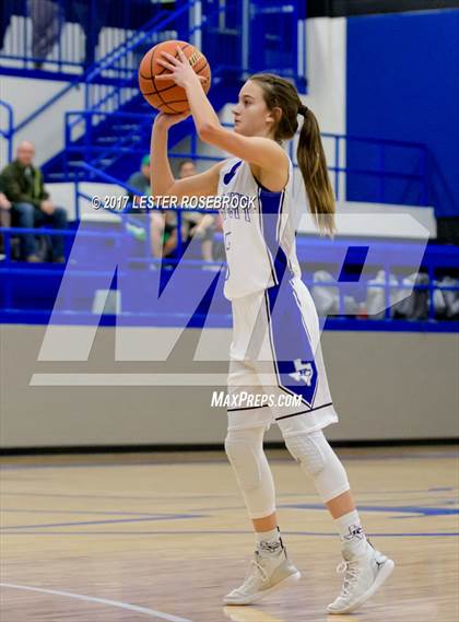 Thumbnail 1 in Woodsboro @ Falls City photogallery.