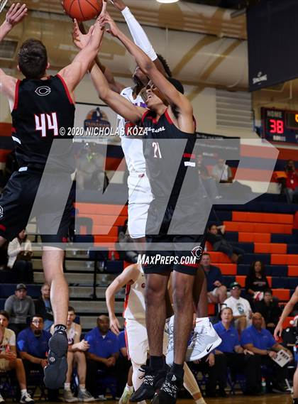 Thumbnail 1 in Bishop Gorman vs. Centennial (Tarkanian Classic) photogallery.