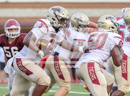 Thumbnail 1 in Terrebonne @ E. D. White (Scrimmage) photogallery.