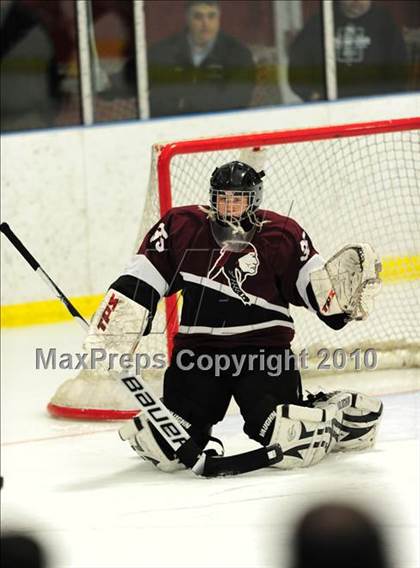 Thumbnail 3 in North Haven vs. New Canaan (CIAC Division 1 Quarterfinal) photogallery.