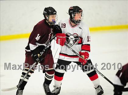 Thumbnail 3 in North Haven vs. New Canaan (CIAC Division 1 Quarterfinal) photogallery.