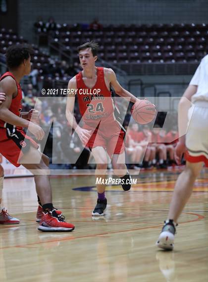 Thumbnail 3 in Grand County vs. Manti (UHSAA 3A 5th Place) photogallery.